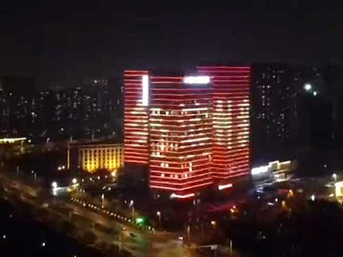 走進 [濟南正諾]，領略市政亮化風采與卓越產品魅力